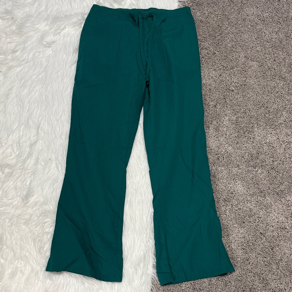 4 pairs of Women’s Scrub Pants